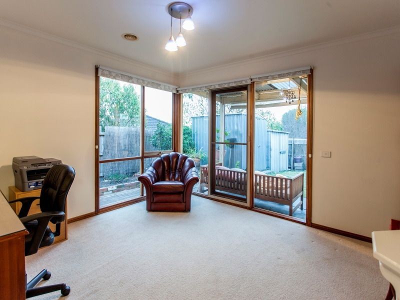 8 Huntly Court, Langwarrin VIC 3910