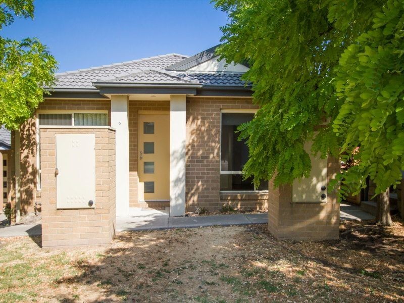 10/64 Potts Road, Langwarrin VIC 3910