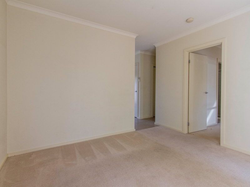 10/64 Potts Road, Langwarrin VIC 3910