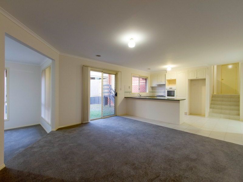 35 Sunny Vale Drive, Langwarrin VIC 3910