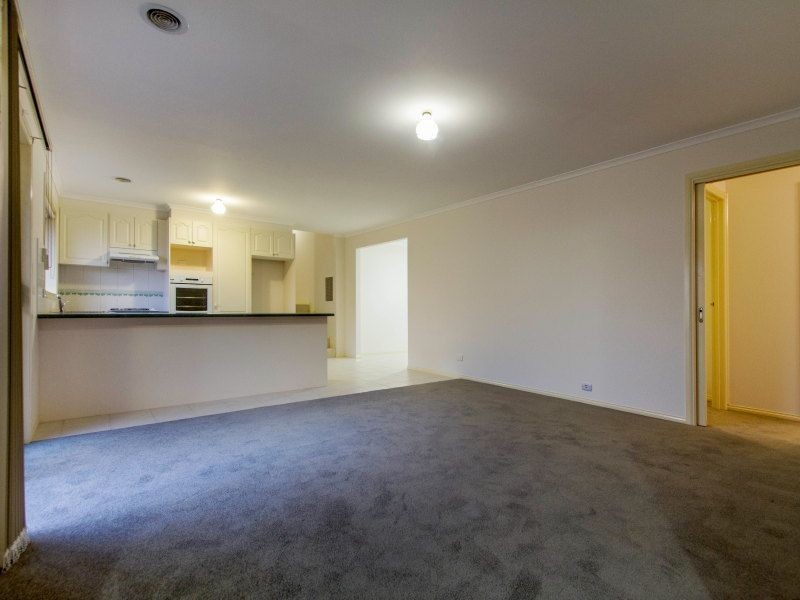 35 Sunny Vale Drive, Langwarrin VIC 3910
