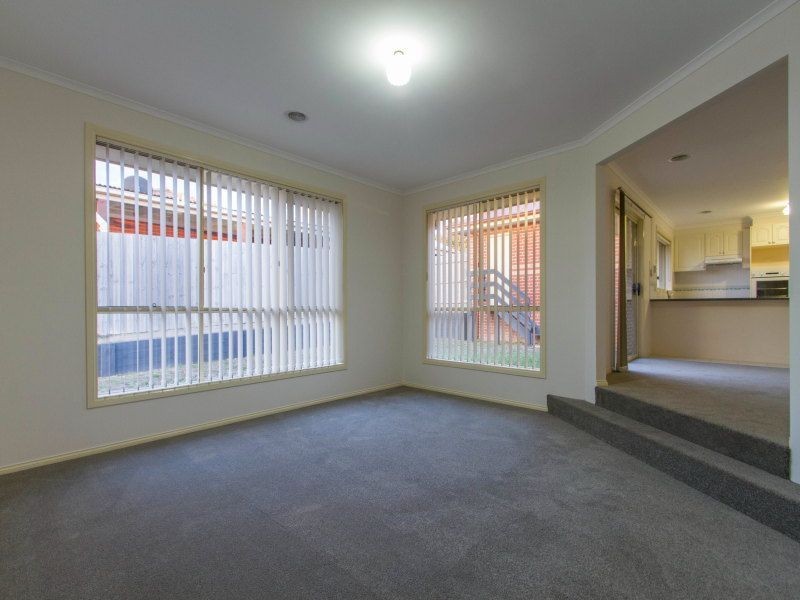 35 Sunny Vale Drive, Langwarrin VIC 3910