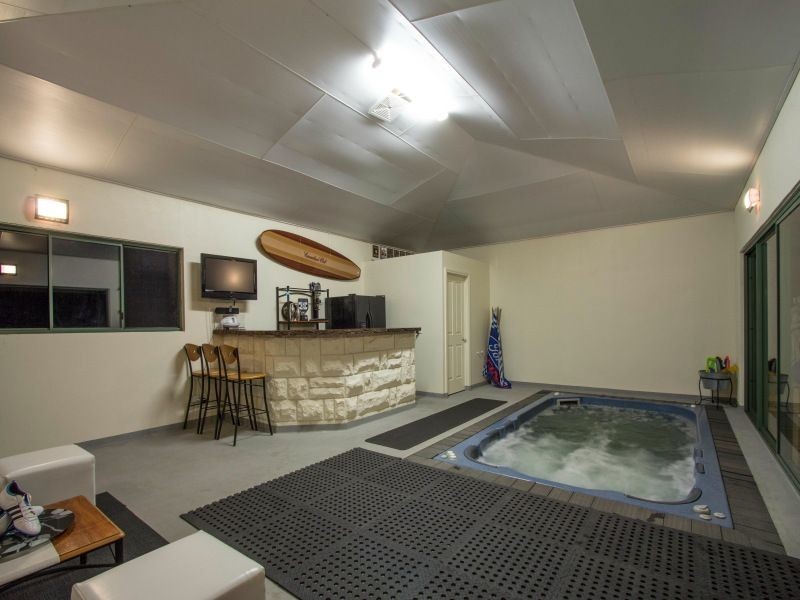 305 Centre Road, Langwarrin VIC 3910