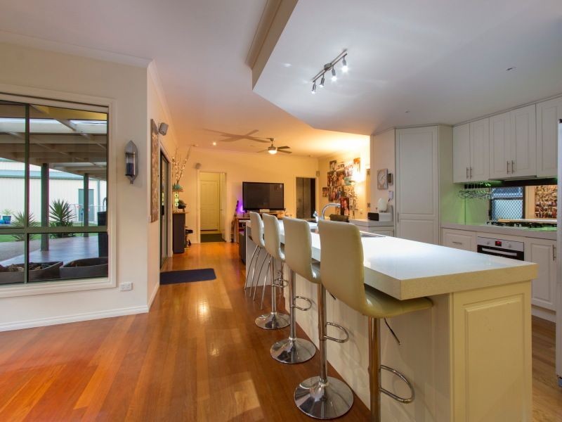 305 Centre Road, Langwarrin VIC 3910