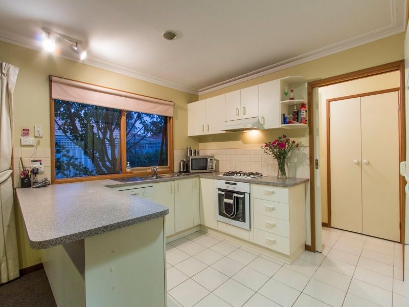 4 Warrindale Close, Langwarrin VIC 3910