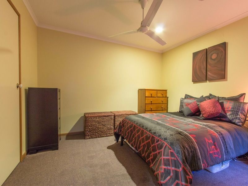 4 Warrindale Close, Langwarrin VIC 3910