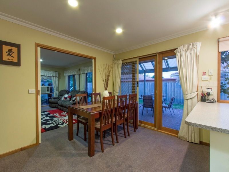 4 Warrindale Close, Langwarrin VIC 3910