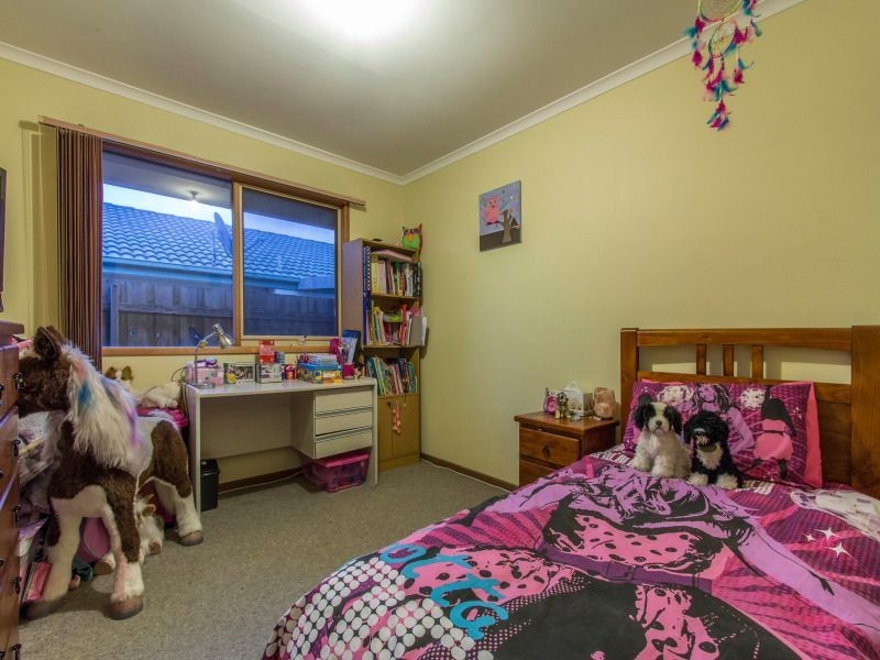 4 Warrindale Close, Langwarrin VIC 3910