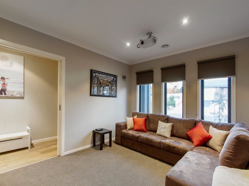 9 Tamara Circuit, Langwarrin VIC 3910