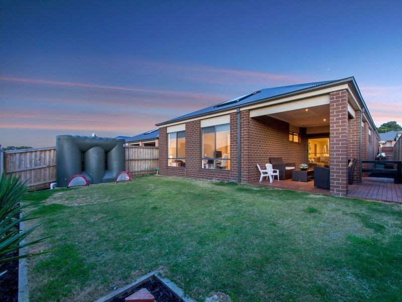 9 Tamara Circuit, Langwarrin VIC 3910