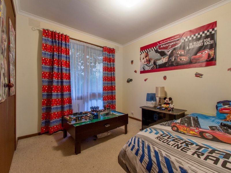 6 Elm Grove, Langwarrin VIC 3910