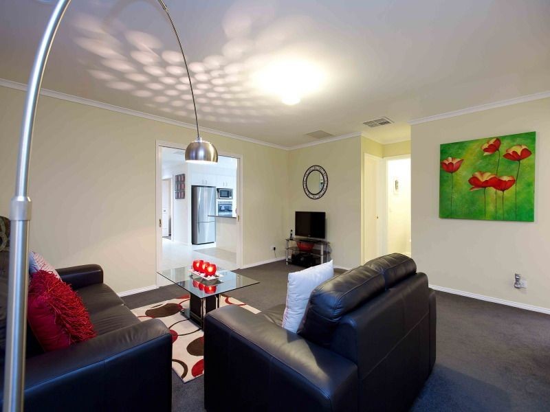8 Evergreen Way, Langwarrin VIC 3910