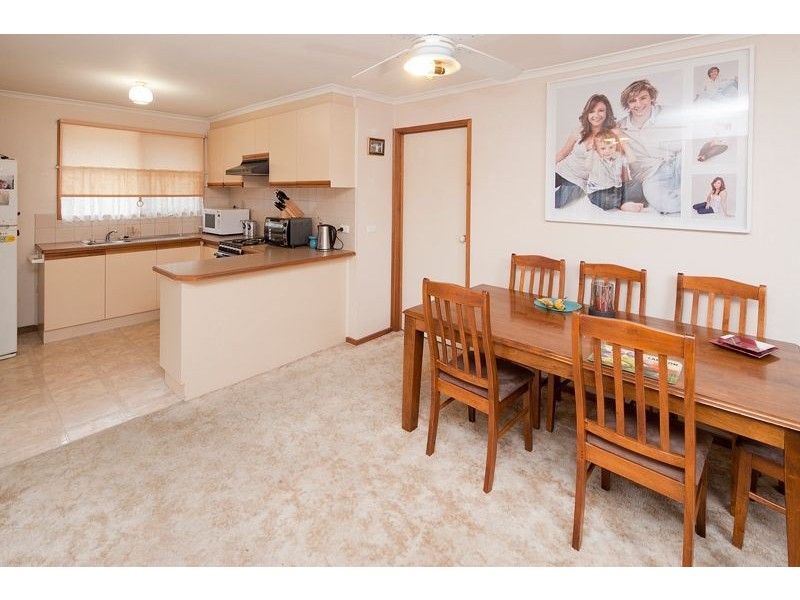 2/122 Cranbourne Road, Langwarrin VIC 3910