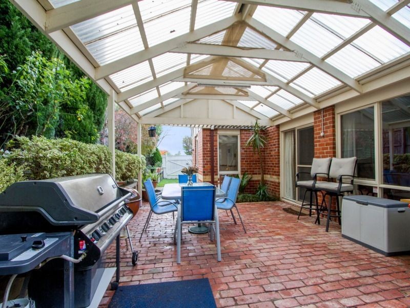 17 Huntingtower Crescent, Langwarrin VIC 3910