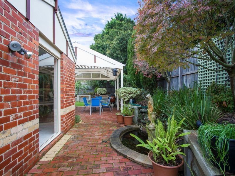 17 Huntingtower Crescent, Langwarrin VIC 3910