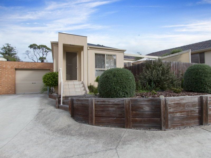 2/24-26 Robinia, Frankston VIC 3199
