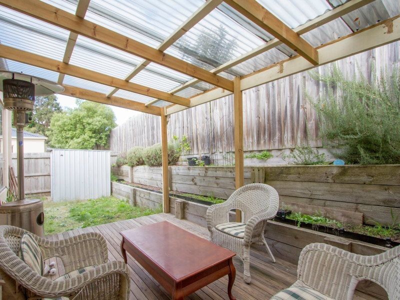 2/24-26 Robinia, Frankston VIC 3199
