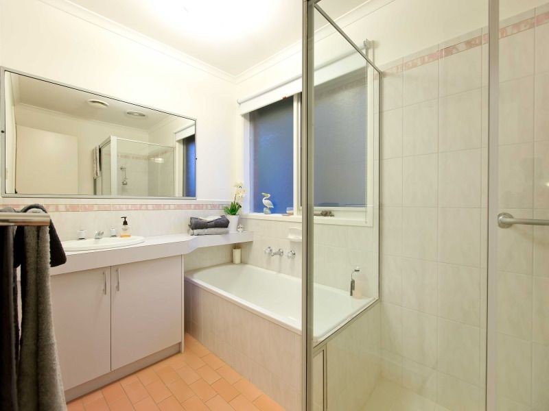 11 Lynne Court, Langwarrin VIC 3910