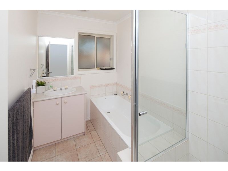 21 Gumnut  Drive, Langwarrin VIC 3910