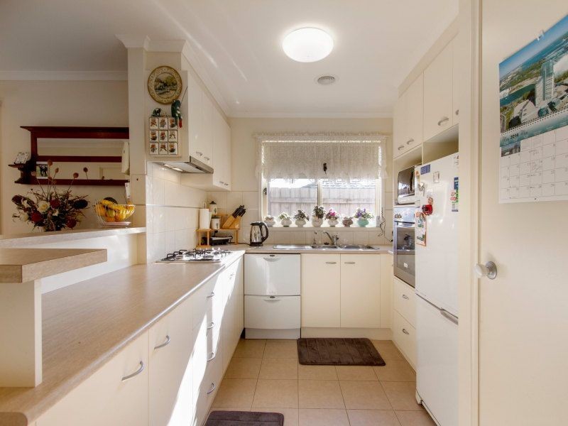 3 Francis Crescent, Langwarrin VIC 3910