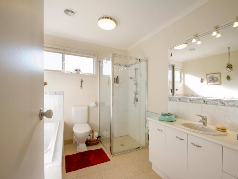 3 Francis Crescent, Langwarrin VIC 3910