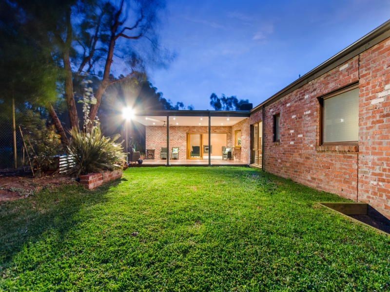 5 Bridgewater Court, Langwarrin VIC 3910