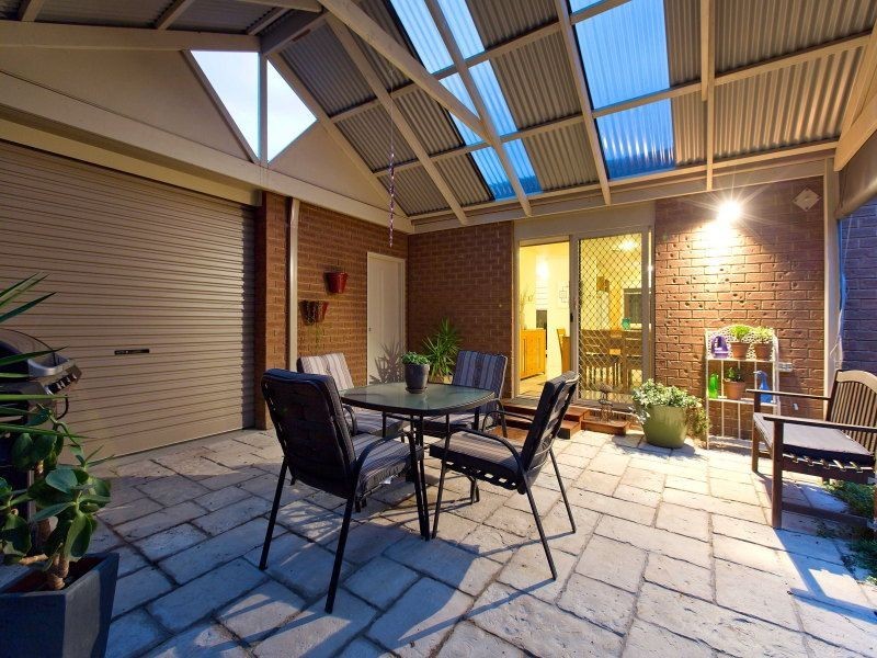 90 Huntingtower Crescent, Langwarrin VIC 3910