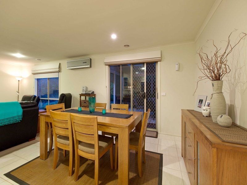 90 Huntingtower Crescent, Langwarrin VIC 3910