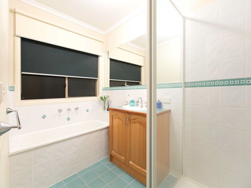 90 Huntingtower Crescent, Langwarrin VIC 3910
