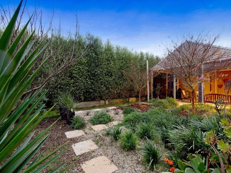 90 Huntingtower Crescent, Langwarrin VIC 3910