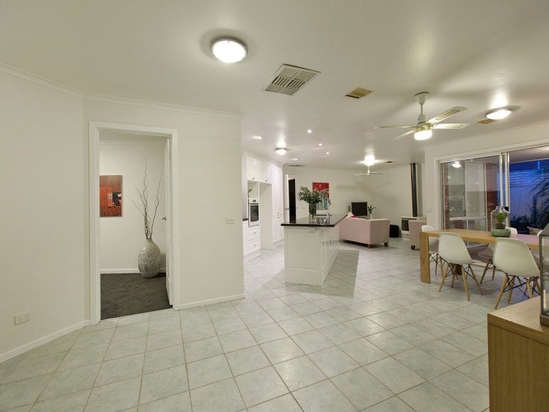 10 Grevillea Road, Langwarrin VIC 3910