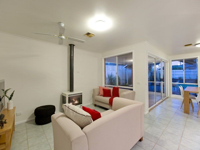 10 Grevillea Road, Langwarrin VIC 3910