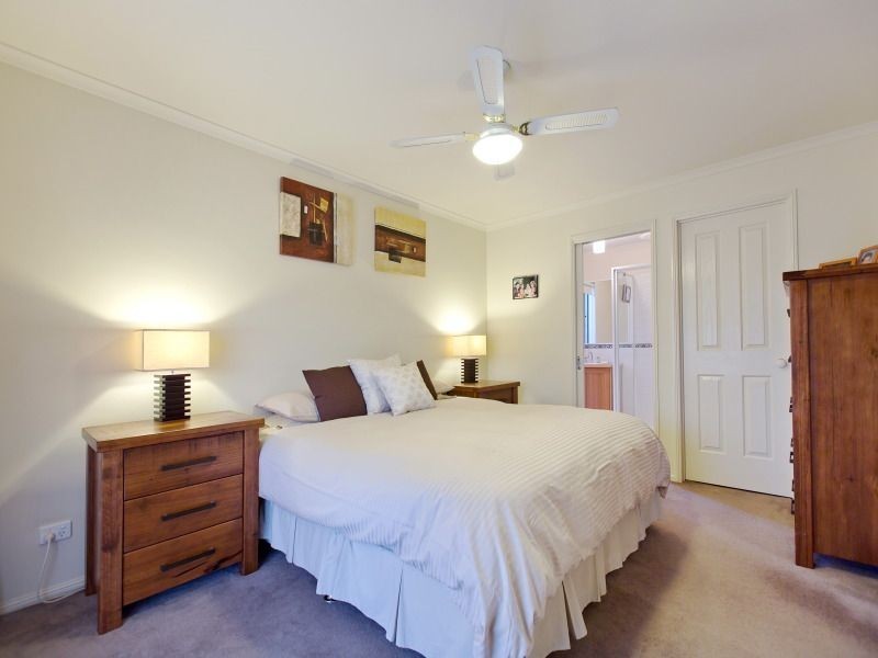 23 Pepperbush Cres, Langwarrin VIC 3910