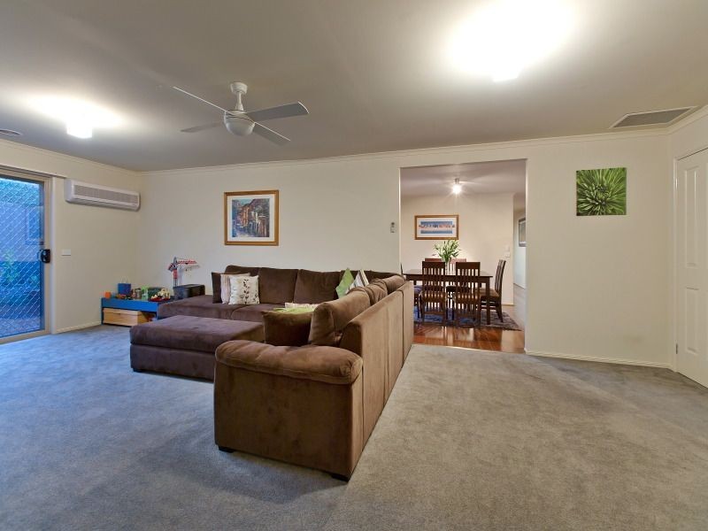 23 Pepperbush Cres, Langwarrin VIC 3910