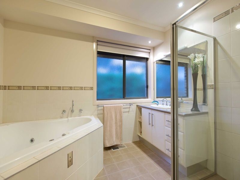 2 Guava Court, Langwarrin VIC 3910