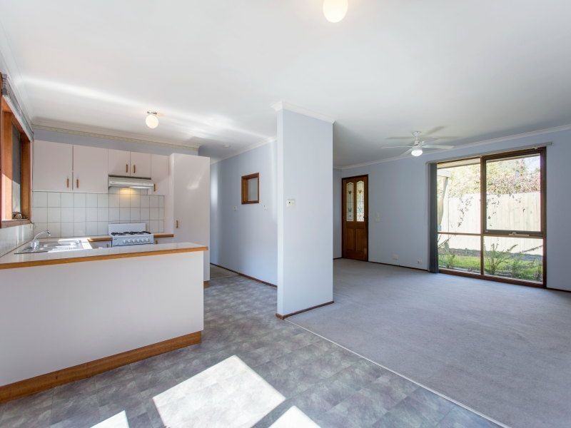 2/404A McClelland Drive, Langwarrin VIC 3910