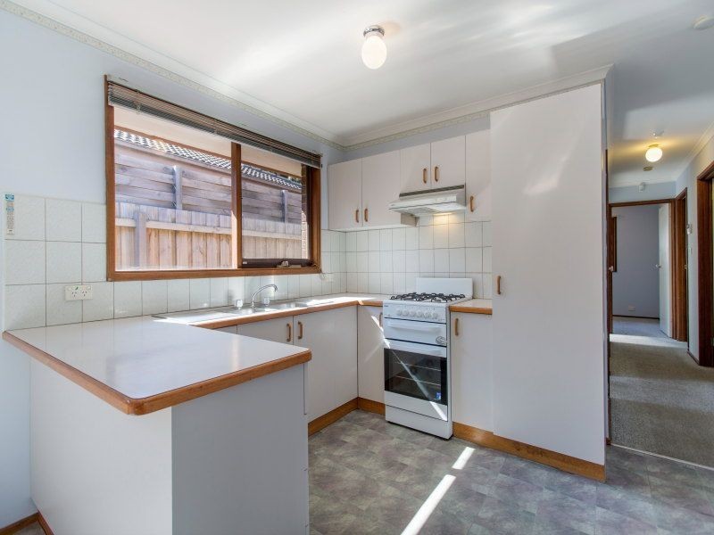 2/404A McClelland Drive, Langwarrin VIC 3910