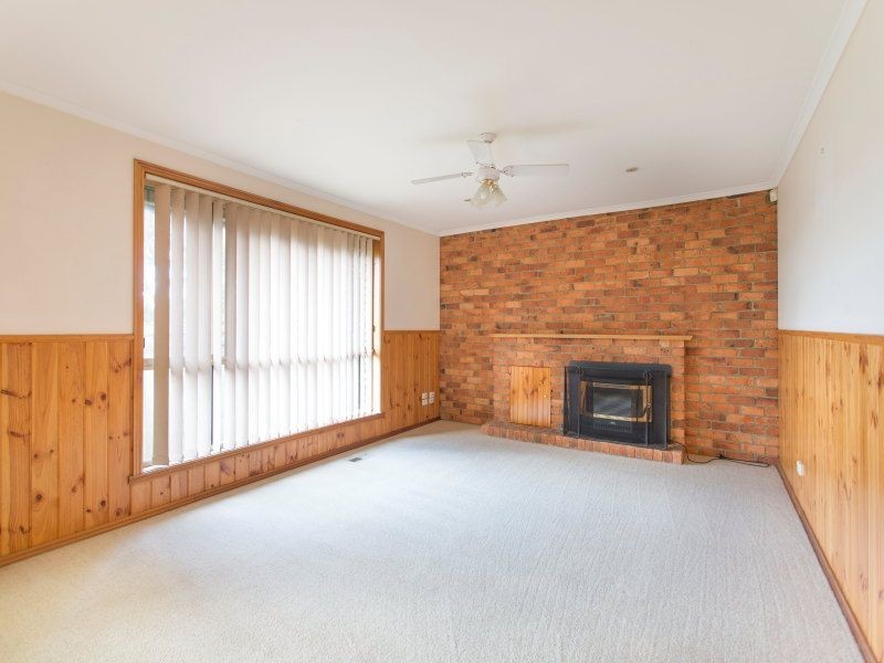 5 Gum Nut Drive, Langwarrin VIC 3910