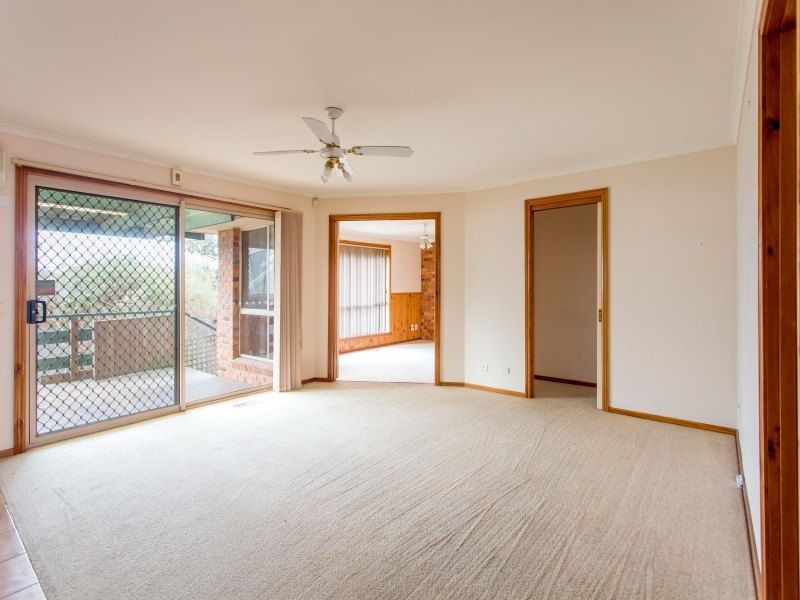 5 Gum Nut Drive, Langwarrin VIC 3910