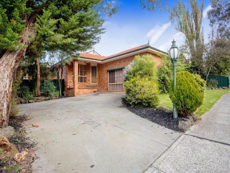 5 Gum Nut Drive, Langwarrin VIC 3910