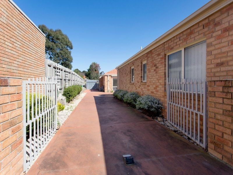 2/87a North Gateway, Langwarrin VIC 3910
