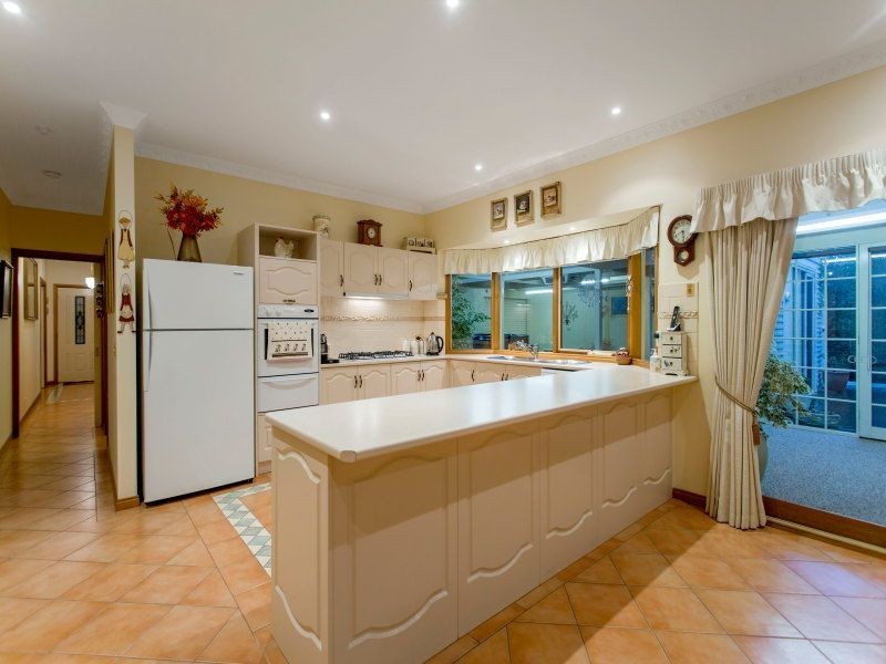 4 Illawong Mews, Langwarrin VIC 3910