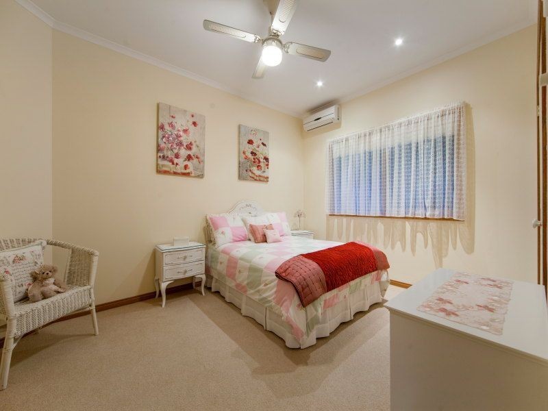 4 Illawong Mews, Langwarrin VIC 3910