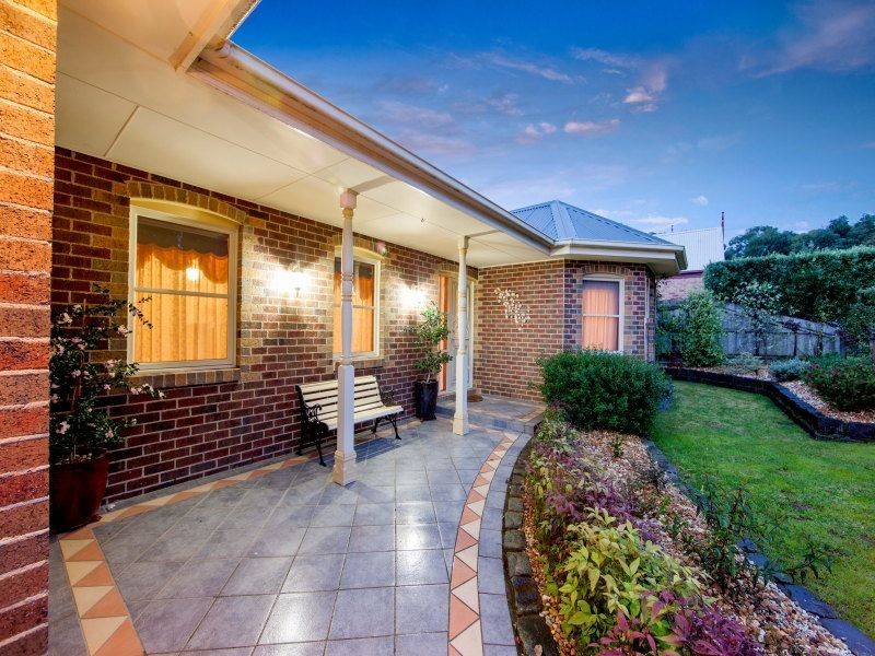 4 Illawong Mews, Langwarrin VIC 3910