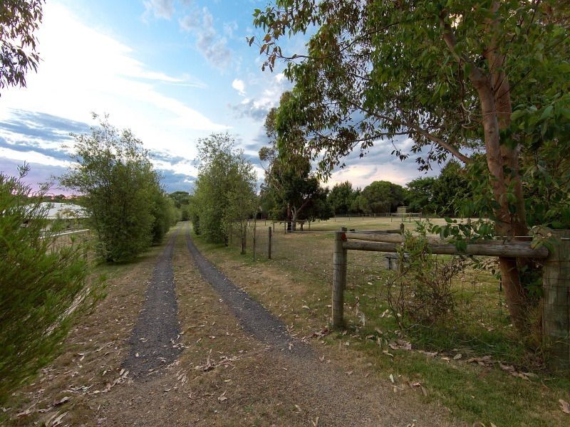 5 Grassmere Road, Langwarrin VIC 3910