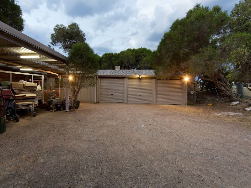 5 Grassmere Road, Langwarrin VIC 3910