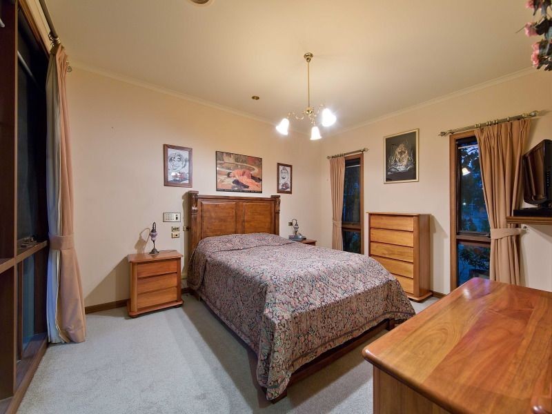 5 Grassmere Road, Langwarrin VIC 3910