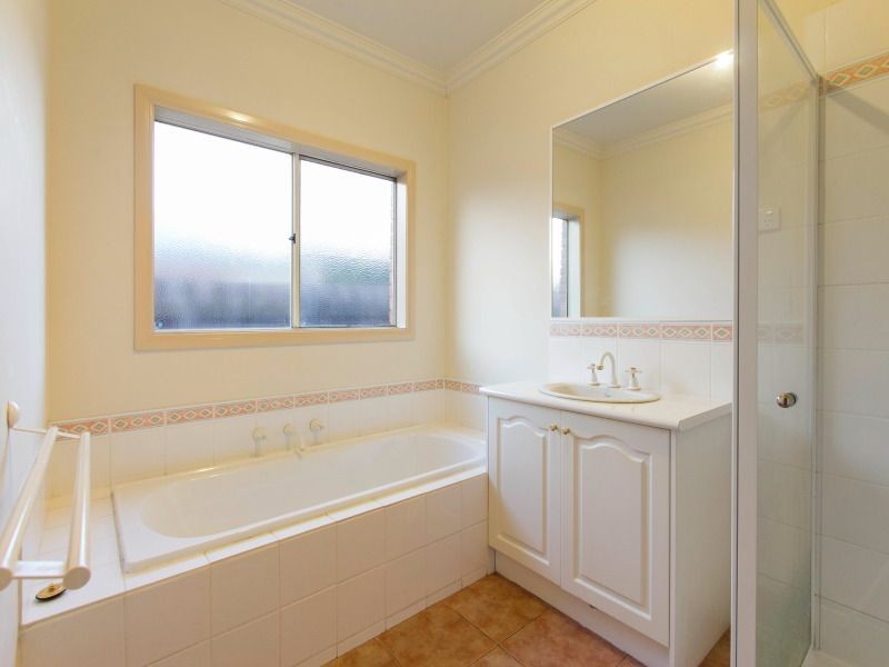 23 Sunny Vale Drive, Langwarrin VIC 3910