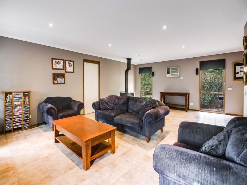 9 Indigofera Way, Langwarrin VIC 3910