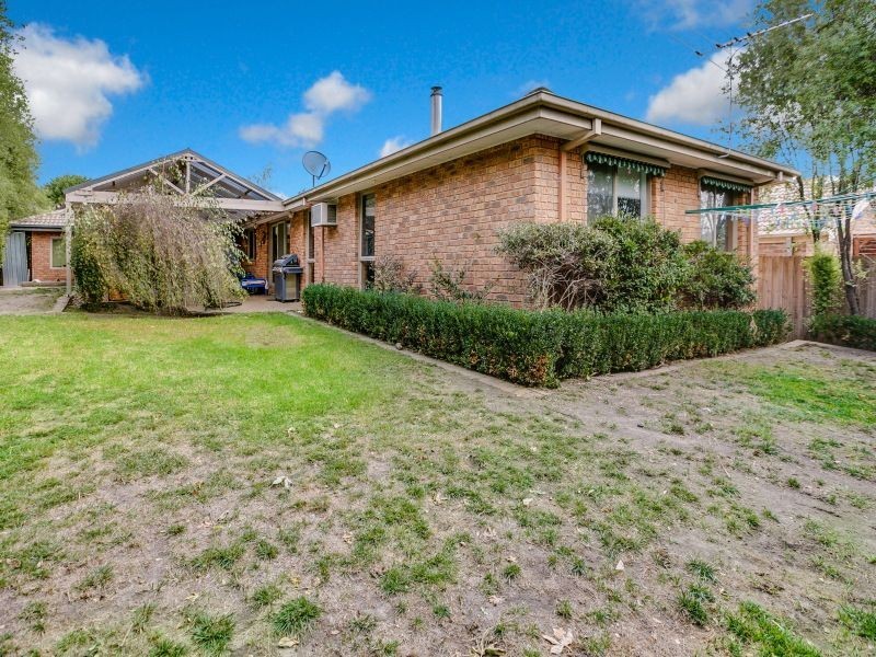 9 Indigofera Way, Langwarrin VIC 3910